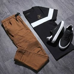 Promo ❤️ Tee 👕 Shirt Gold Label Bicolore Avec Broderie Or 106 Blanc Noir de Final Club 😍 -Final Club Soldes final club 157796 FINAL 106 TPDT 20191118T091018 05