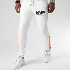 Offres 🎁 Pantalon Jogging Space Exploration 360 Blanc de Final Club 😀