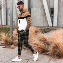 Offres ⭐ Sweat Capuche Tricolore Avec Broderie 443 Blanc Noir Camel de Final Club 👏 -Final Club Soldes final club 236898 FINAL 443 20210727T082822 05