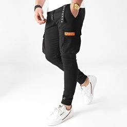 Les meilleures critiques de 🧨 Pantalon Cargo Skinny 536 Noir de Final Club ✨ -Final Club Soldes final club 244751 FINAL 536 20210225T154325 05