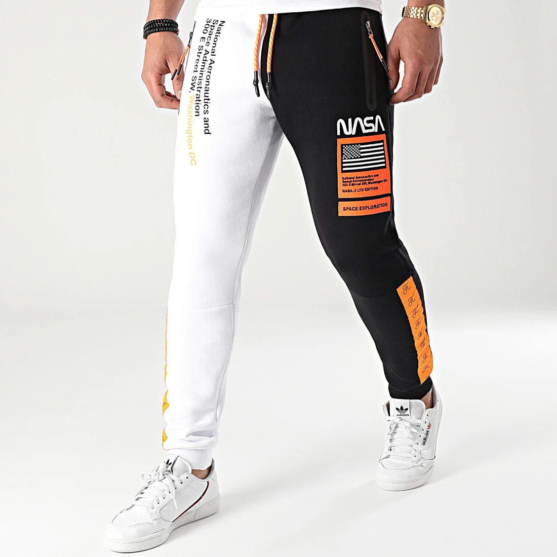Coupon 🔔 Pantalon Jogging Half Limited Edition Noir Blanc Détails Orange Fluo de Final Club 🥰 3 Coupon 🔔 Pantalon Jogging Half Limited Edition Noir Blanc Détails Orange Fluo de Final Club 🥰