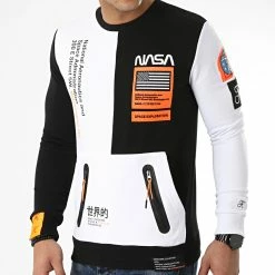 Nouveau ✔️ Sweat Crewneck Nasa Half Limited Edition Noir Blanc Détails Orange Fluo de Final Club ⌛