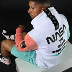 Meilleure vente 😀 Sweat Capuche Nasa Space Limited Edition Pastel 705 Blanc de Final Club 👍 -Final Club Soldes final club 266450 FINAL 705 20210630T134941 06