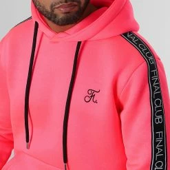 Offres ❤️ Sweat Capuche Premium A Bandes 725 Rose Fluo de Final Club ✨ -Final Club Soldes final club 280363 FINAL 725 20211022T152813 02