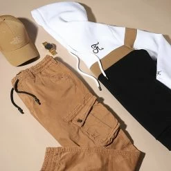 Offres 🧨 Sweat Capuche Tricolore Avec Broderie 444 Blanc Camel Noir de Final Club 👍 -Final Club Soldes final club 281600 FINAL 444 20211007T152352 05