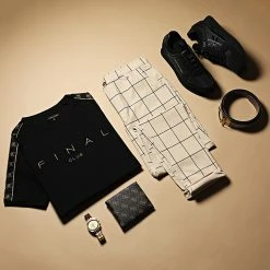 Promo 🎁 Tee 👕 Shirt A Bandes Logo Premium Fit 774 Noir Doré de Final Club 💯 -Final Club Soldes final club 283970 FINAL 774 20211110T084137 03