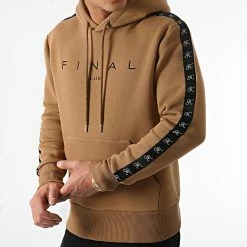 Sortie 🥰 Sweat Capuche A Bandes Avec Broderie 778 Camel de Final Club 💯