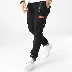 Remise 🔥 Pantalon Cargo Skinny Fit 718 Noir de Final Club 🛒 -Final Club Soldes final club 287221 FAB FINAL 718 20220204T084915 03