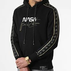 Offres 🌟 Sweat Capuche Nasa Final Edition Noir Détails Or de Final Club 🧨