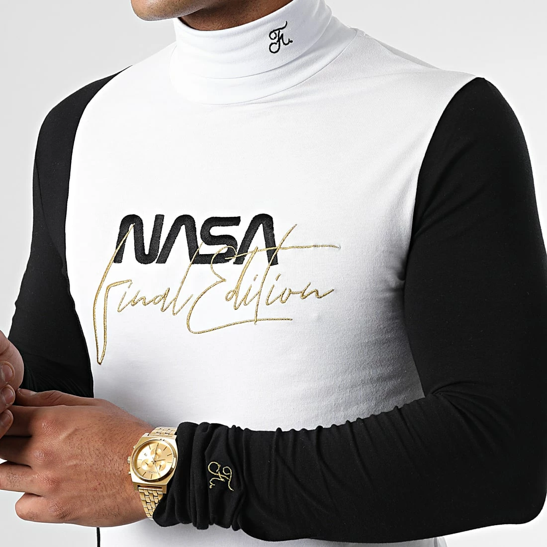 De gros 🛒 Tee 👚 Shirt Col Roulé Manches Longues Final Edition 845 Noir Blanc Détails Or de Final Club 🔔 4 De gros 🛒 Tee 👚 Shirt Col Roulé Manches Longues Final Edition 845 Noir Blanc Détails Or de Final Club 🔔 – Image 2