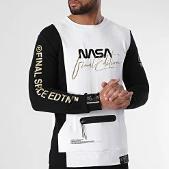 Meilleure affaire 🧨 Sweat Crewneck Nasa Final Edition 844 Noir Blanc Détails Or de Final Club 🥰 -Final Club Soldes final club 292112 FINAL 844 20220218T142336 03