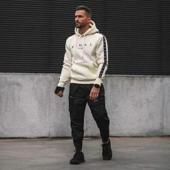 Les meilleures critiques de 🧨 Sweat Capuche A Bandes Avec Broderie 854 Creme de Final Club ✔️ -Final Club Soldes final club 293779 FINAL 854 20220412T151030 05