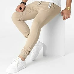 Le moins cher ⭐ Jogger Pant Premium Skinny Fit 827 Beige de Final Club 🌟 -Final Club Soldes final club 295361 FINAL 827 20220121T150648 03