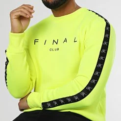 Le moins cher 🥰 Sweat Crewneck A Bandes Avec Broderie 957 Jaune Fluo de Final Club 🌟
