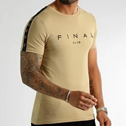Vente flash ✔️ Tee 👕 Shirt A Bandes Logo Premium Fit 1006 Beige de Final Club 🔥 -Final Club Soldes final club 319554 FINAL 1006 20220914T111252 01