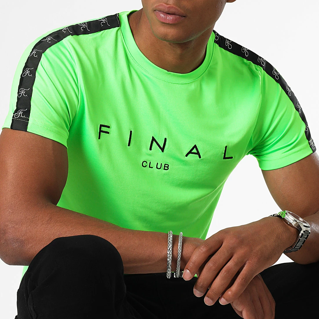 Promo ✔️ Tee 👚 Shirt A Bandes Logo Premium Fit 1010 Vert Fluo de Final Club 👏 3 Promo ✔️ Tee 👚 Shirt A Bandes Logo Premium Fit 1010 Vert Fluo de Final Club 👏