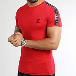 Grosses soldes 🔔 Tee 👚 Shirt Avec Bandes Et Broderie 1047 Rouge de Final Club 🔥 -Final Club Soldes final club 330057 FINAL 1047 20220929T160106 01