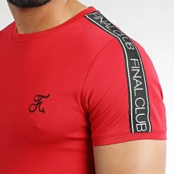 Grosses soldes 🔔 Tee 👚 Shirt Avec Bandes Et Broderie 1047 Rouge de Final Club 🔥 -Final Club Soldes final club 330057 FINAL 1047 20220929T160108 02